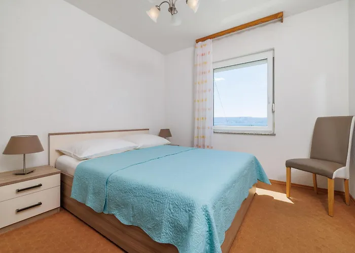 Apartament Maravera *