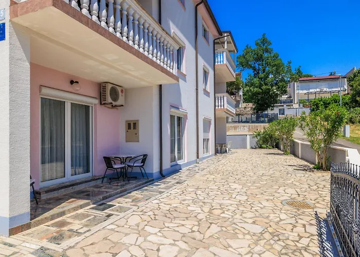 Maravera Apartament Povile