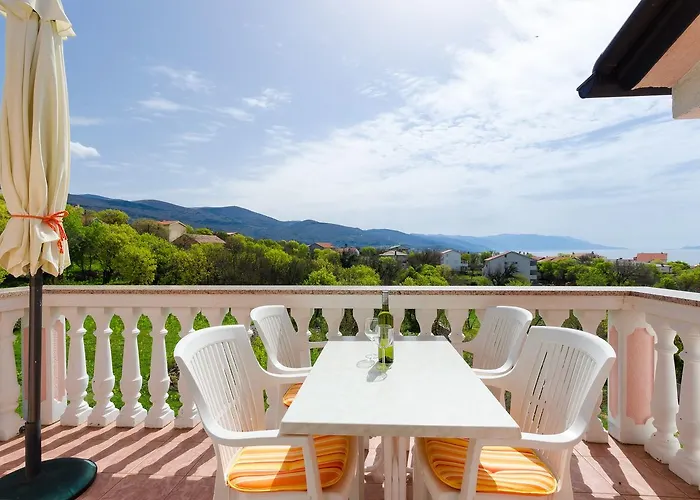 Apartament Maravera Povile