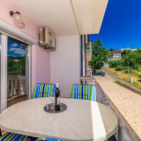 Maravera Apartment