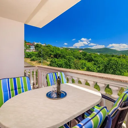 Maravera Apartment *