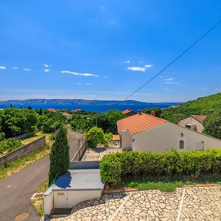 Maravera Apartment