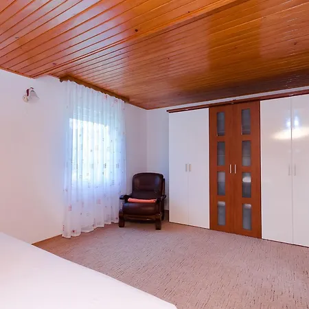 Apartment Maravera