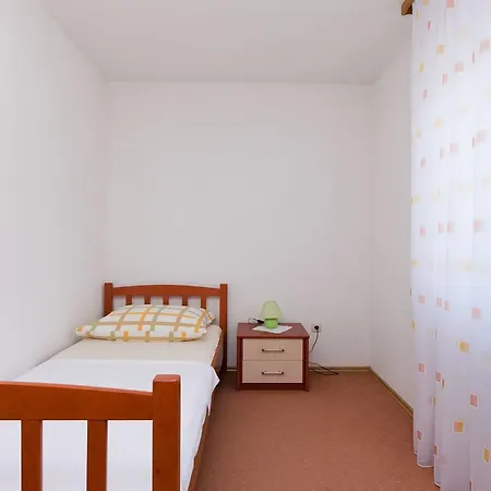 Maravera Apartment