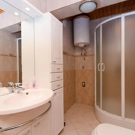 Apartment Maravera Povile
